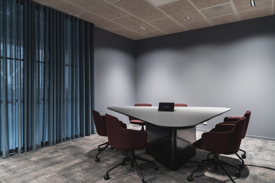 Haltenbanken kantega arbeidsplass interiorarkitektur konferanserom